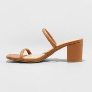 Women's Cris Heels - A New Day